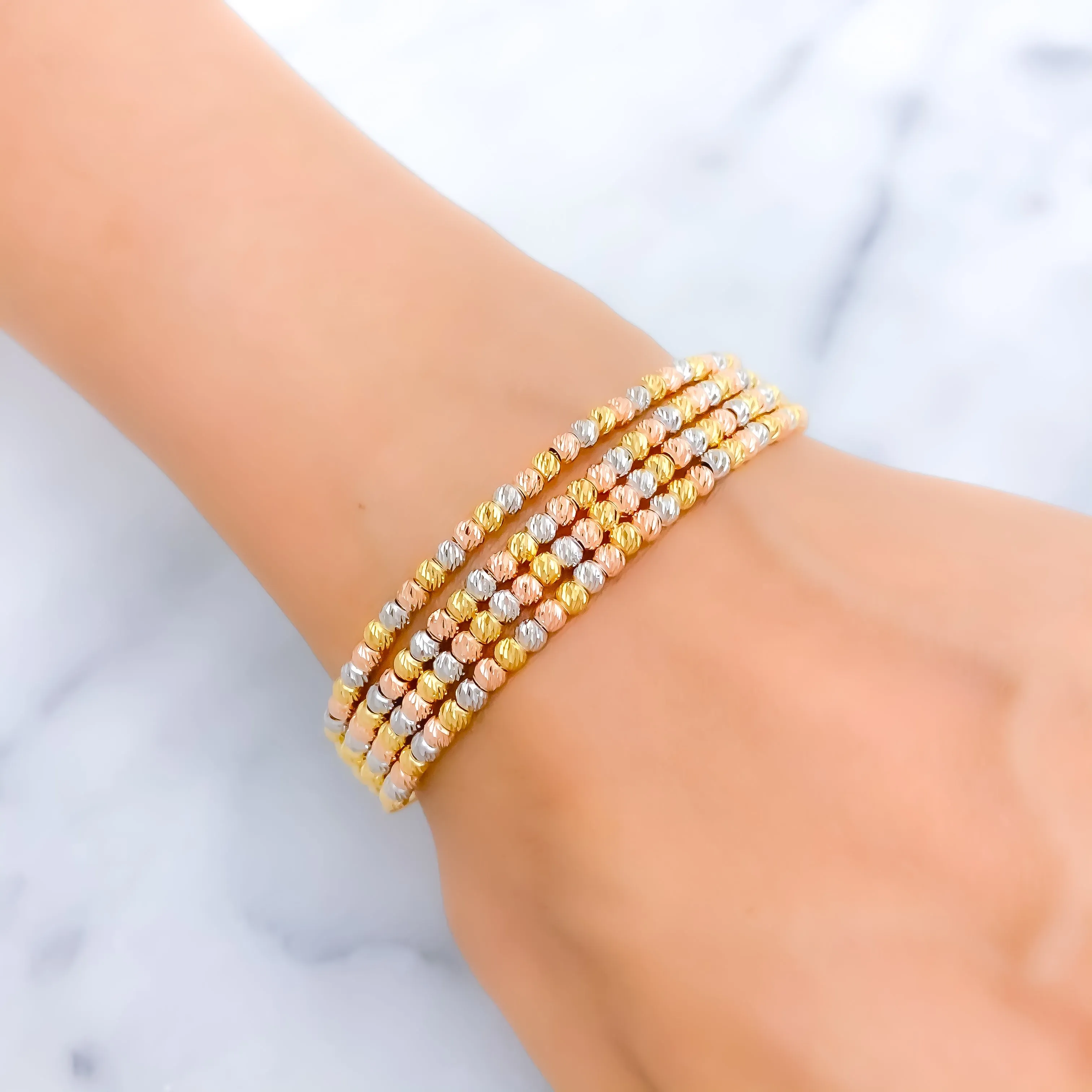 Attractive Ritzy 22k Gold Bangle Bracelet