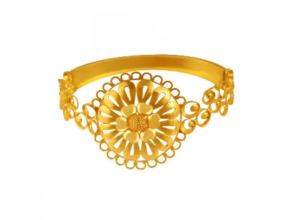 Beautiful Round Shape 22k Gold Bangle With Intricate Details