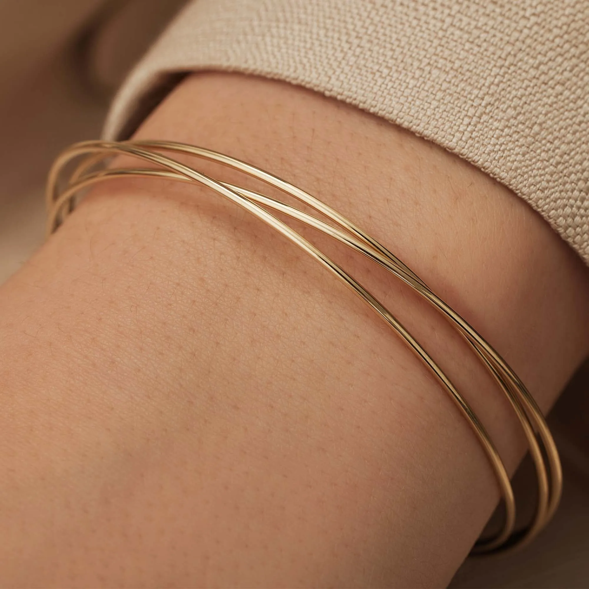 Cour d'Honneur Adora 14 karat gold bangles with 3 bracelets