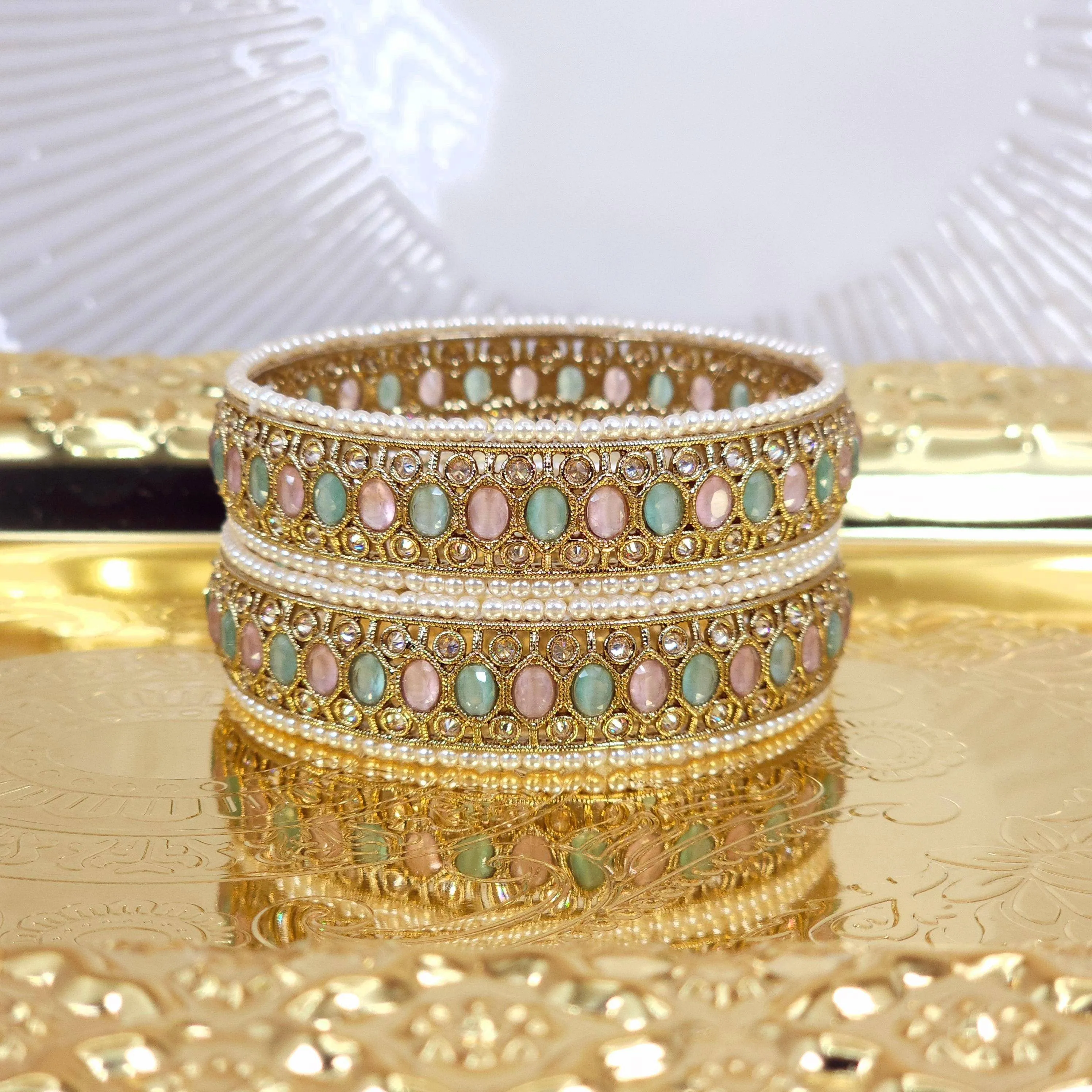 Hira Antique Gold Polki Bangles