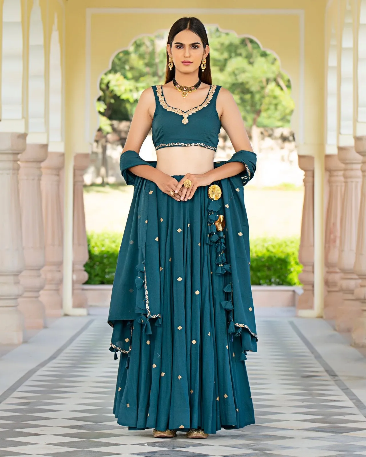 Riddhi Lehenga