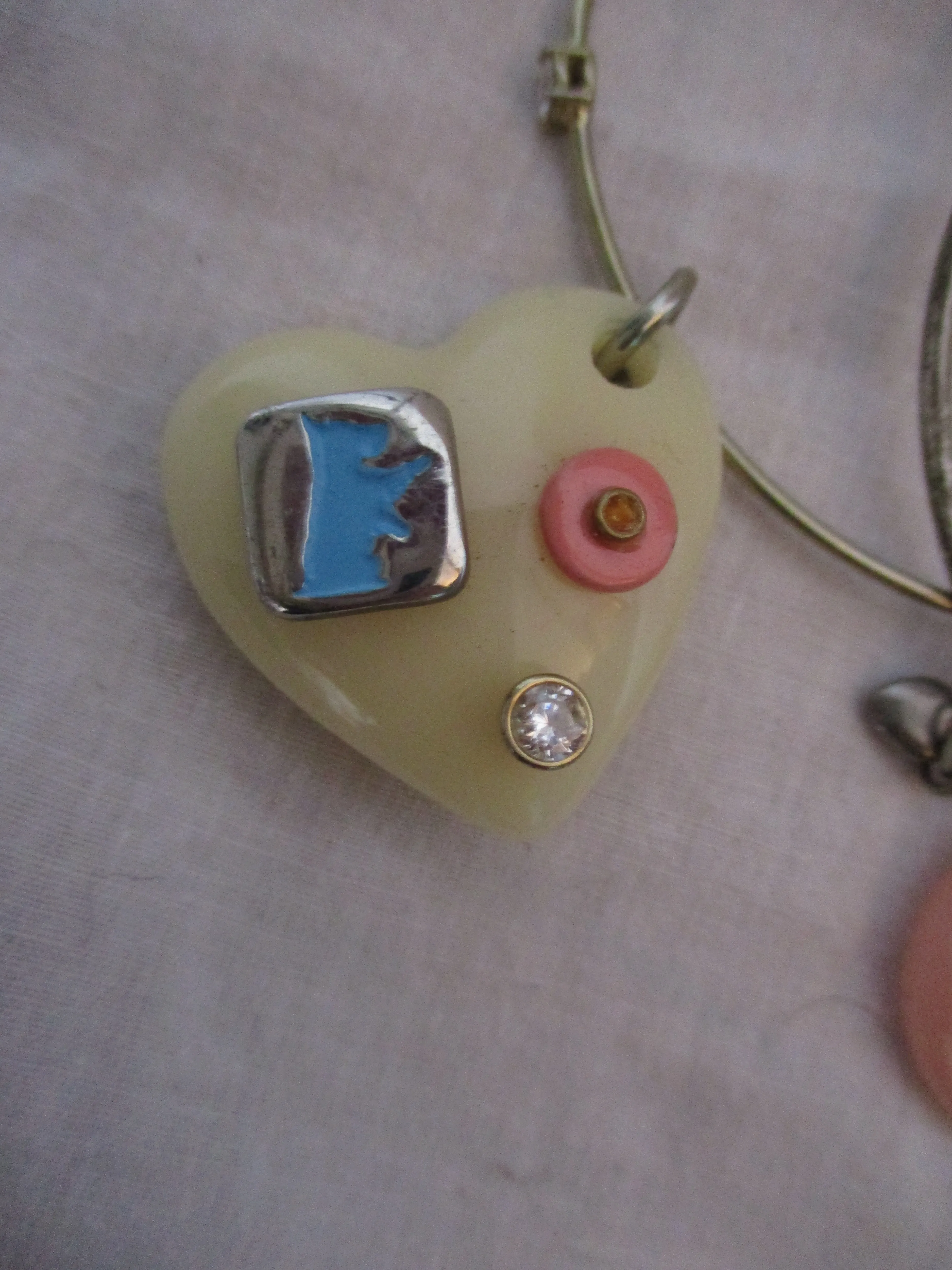 Set 2 JUICY COUTURE Bangle Bracelet Charm Jewel Enamel HEART DOG CROWN